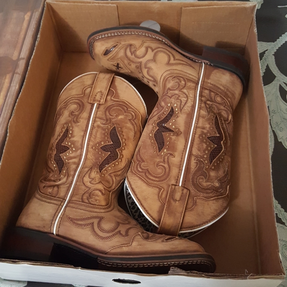 Cowboy Boots (Unisex)